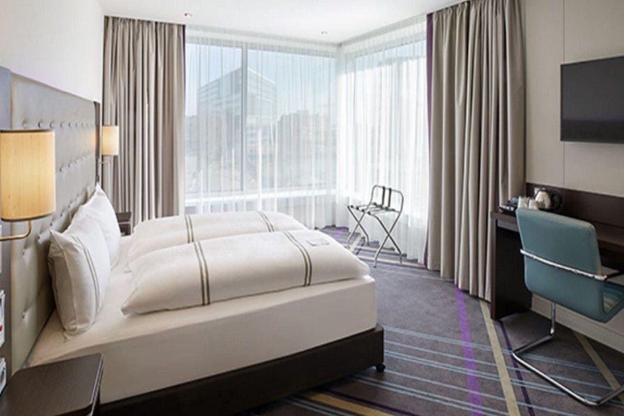 Premier Inn Stuttgart City Europaviertel Eksteriør billede