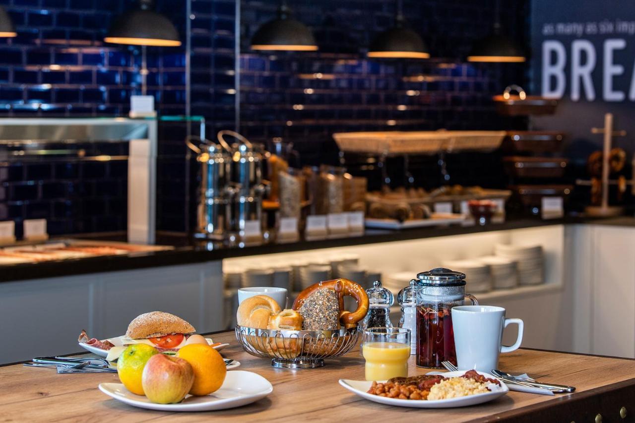 Premier Inn Stuttgart City Europaviertel Eksteriør billede